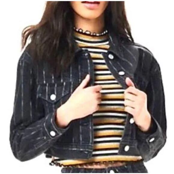 PacSun | Women | Faded Wash Black Stripe Cropped Denim Jacket | Size M-L - Picture 10 of 11